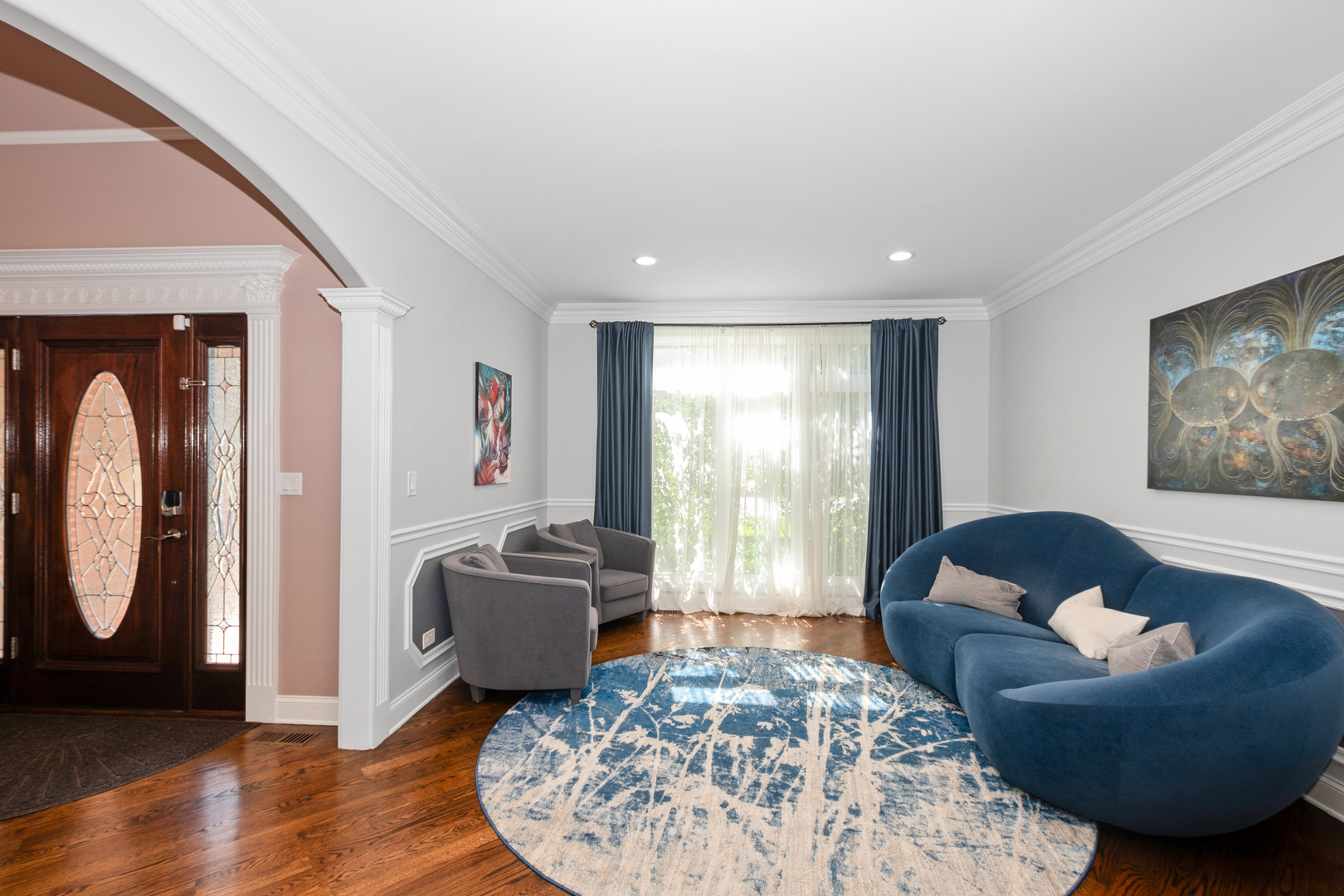 7715 VIRGINIA Court, Willowbrook, IL 60527