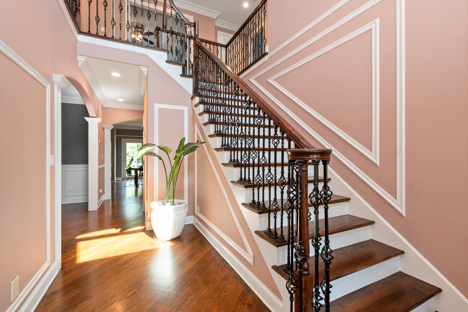 7715 VIRGINIA Court, Willowbrook, IL 60527