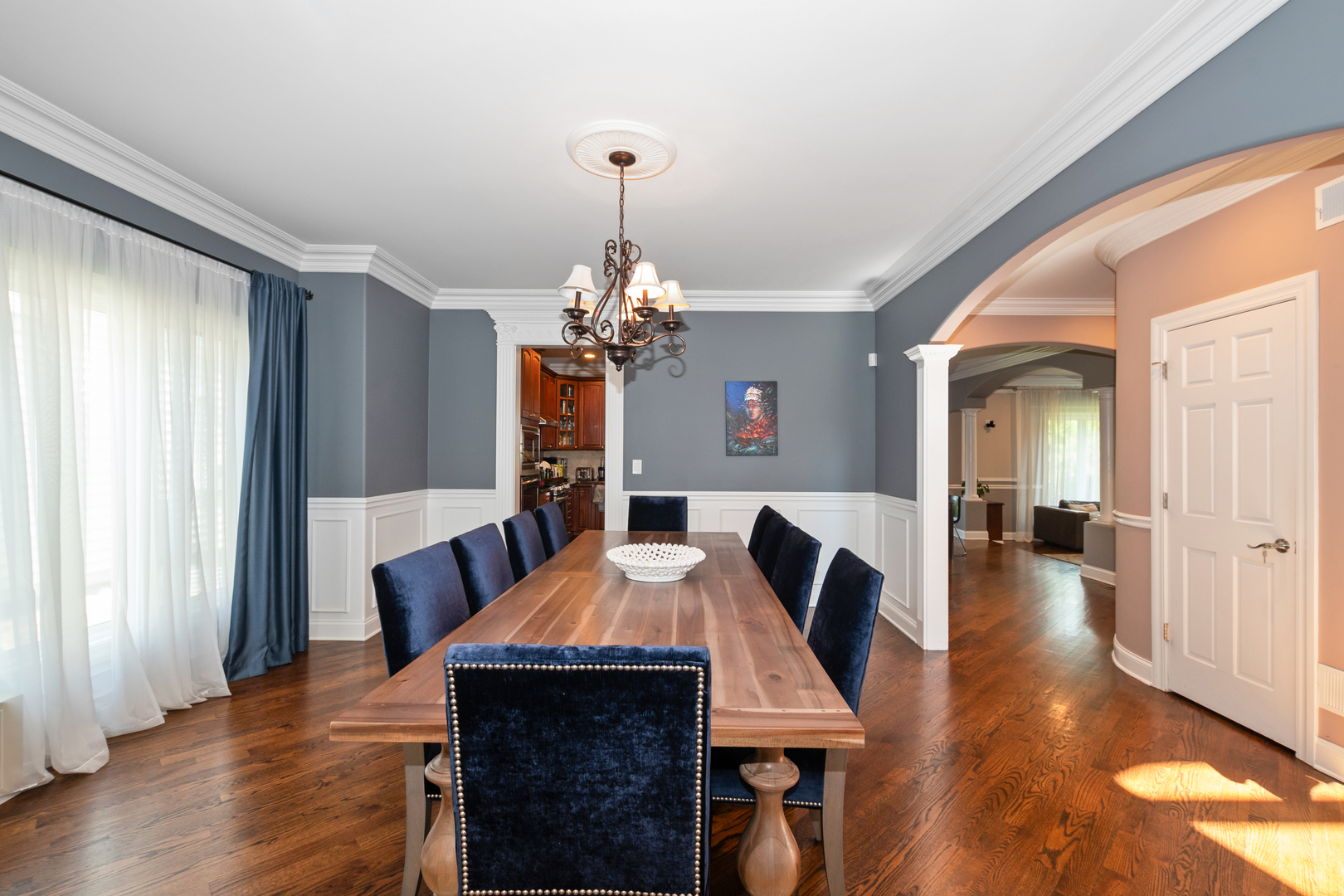 7715 VIRGINIA Court, Willowbrook, IL 60527