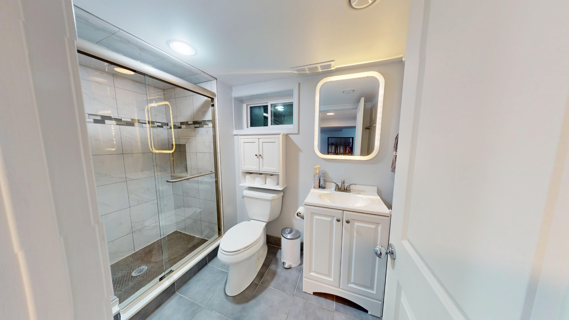 142 W Chicago Avenue, Downers Grove, IL 60515