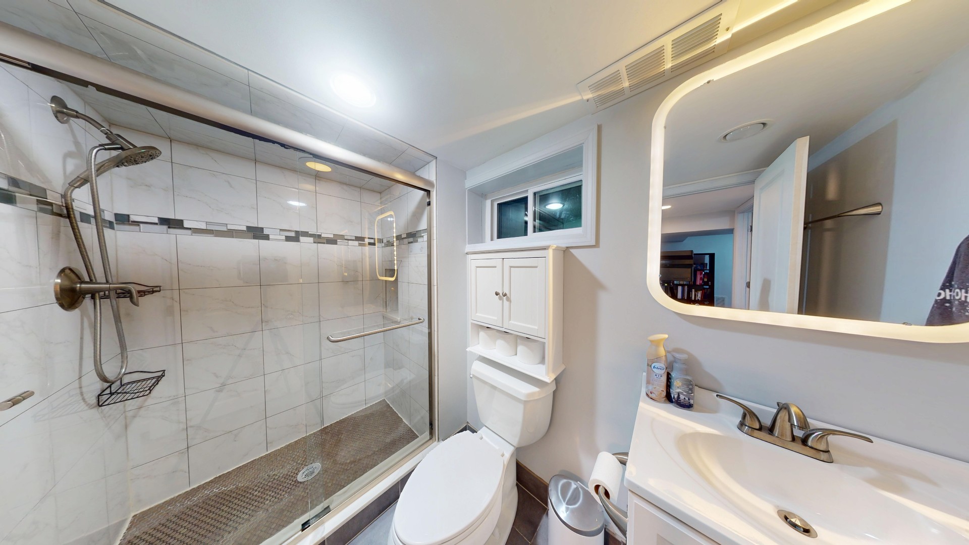 142 W Chicago Avenue, Downers Grove, IL 60515