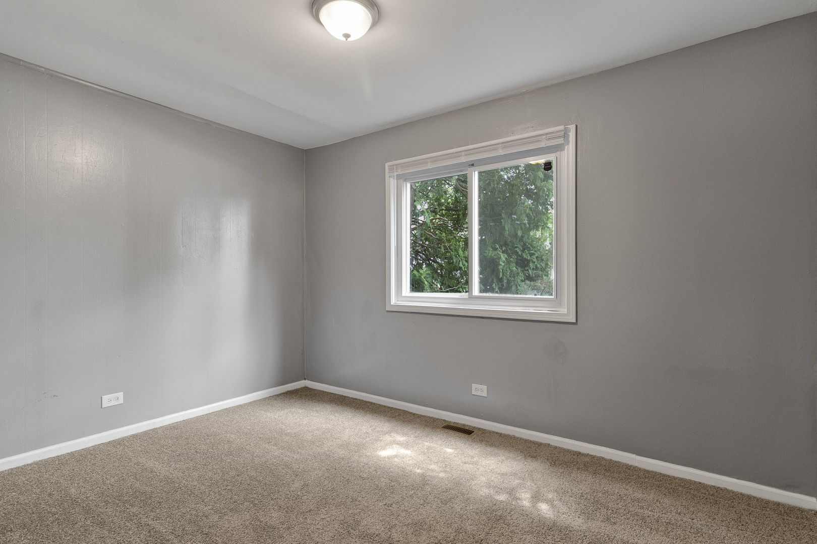 5838 Woodgate Drive, Matteson, IL 60443