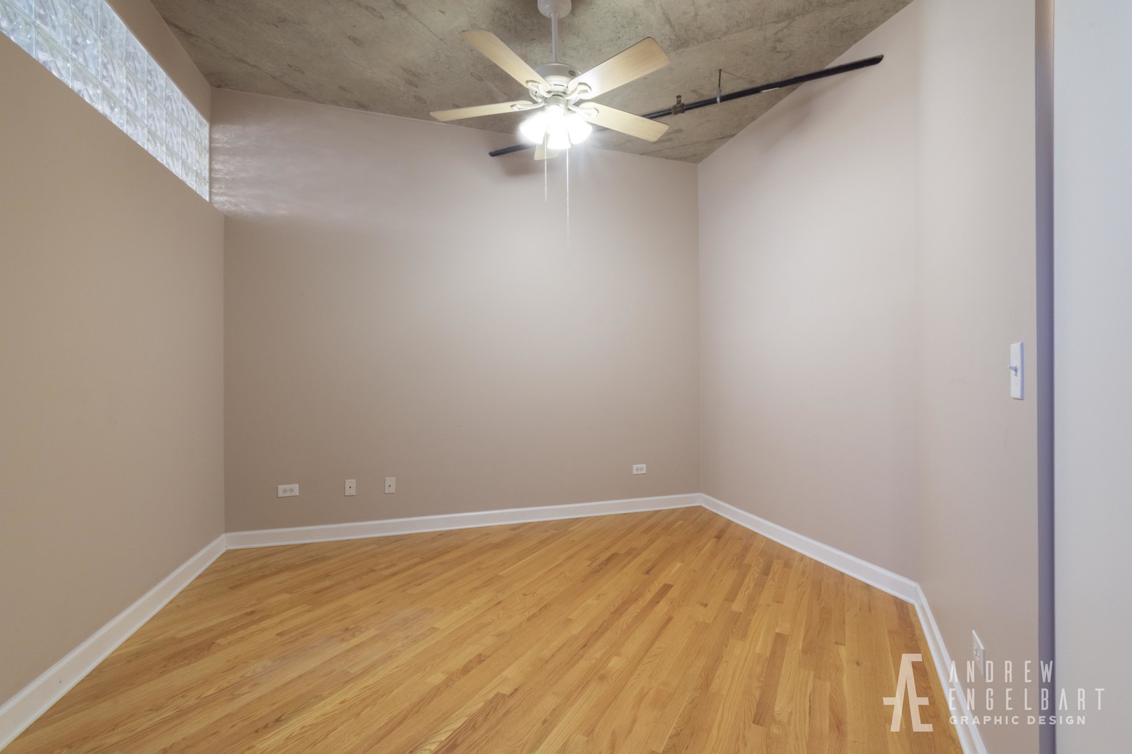 933 W Van Buren Street #321, Chicago, IL 60607