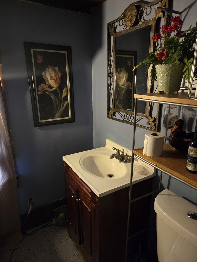 6738 S Normal Boulevard, Chicago, IL 60621