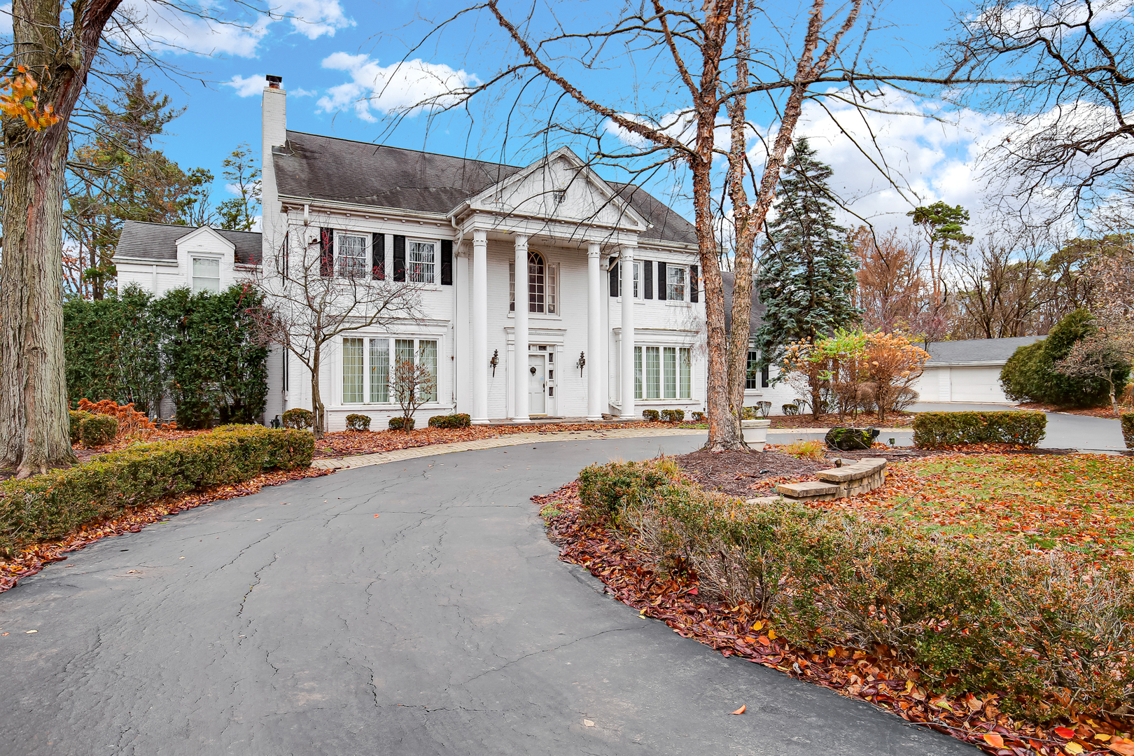 9S174 DREW Avenue, Burr Ridge, IL 60527