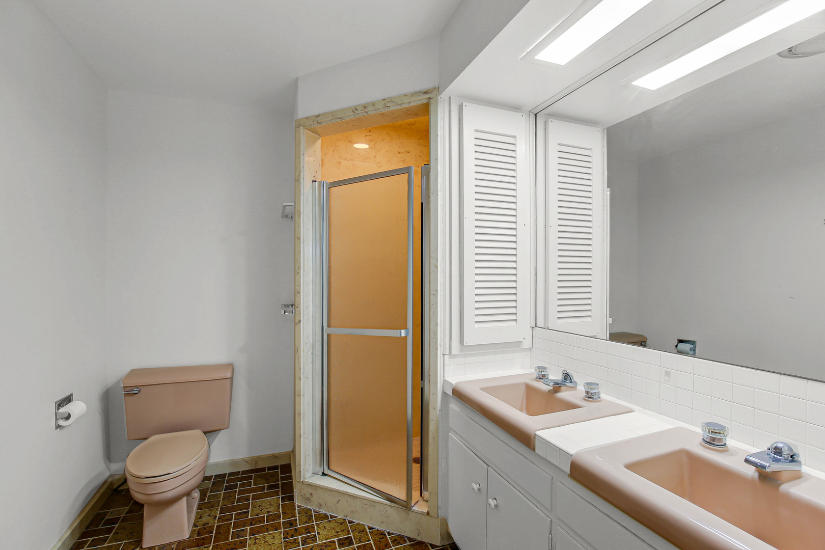 9S174 DREW Avenue, Burr Ridge, IL 60527