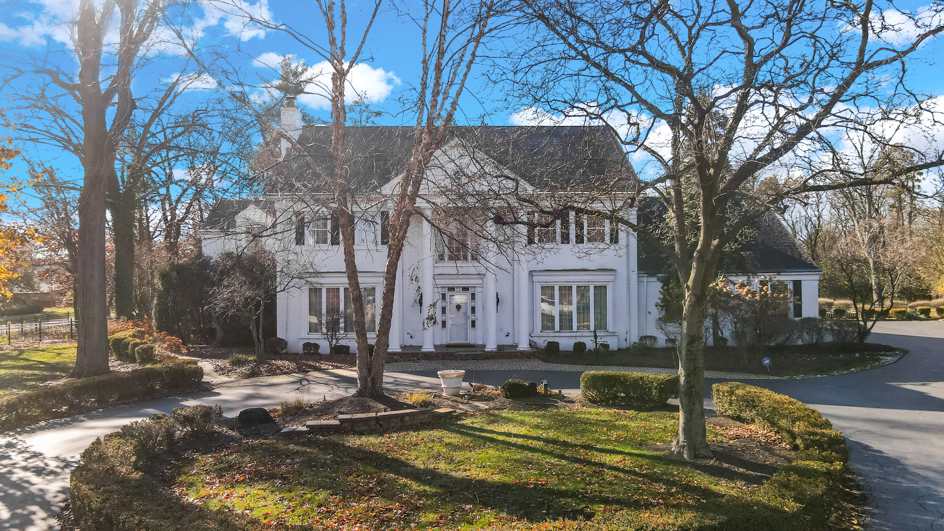 9S174 DREW Avenue, Burr Ridge, IL 60527