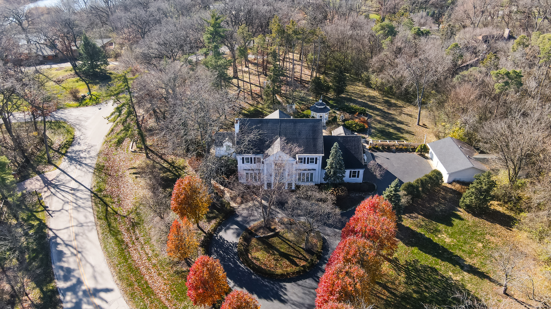 9S174 DREW Avenue, Burr Ridge, IL 60527