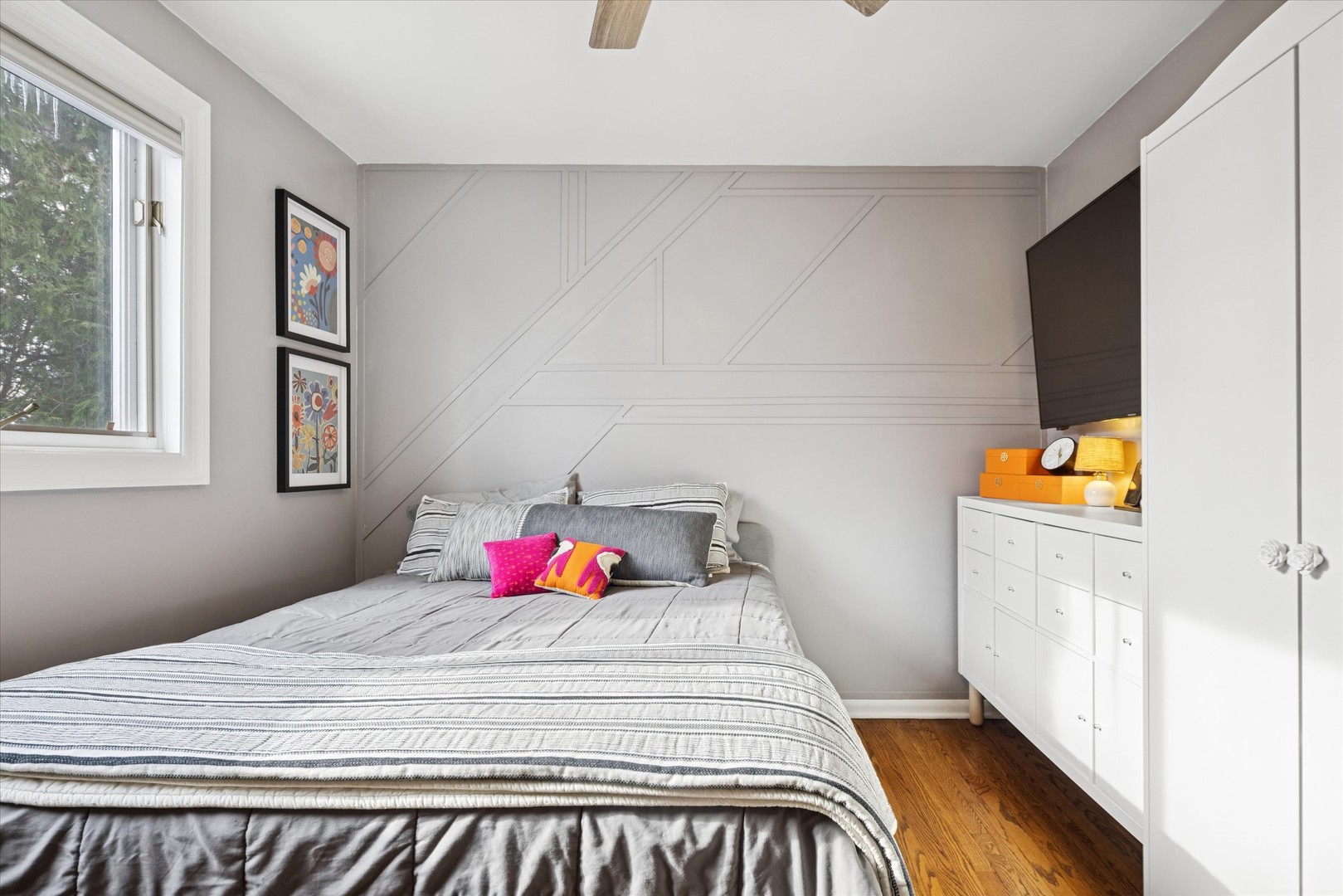 120 S Fairlane Avenue, Elmhurst, IL 60126