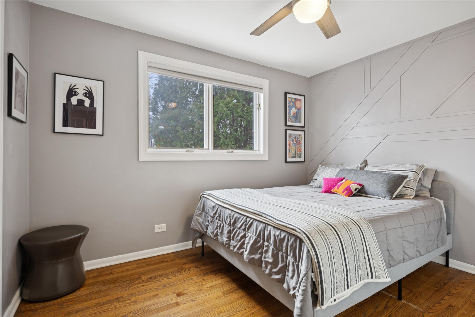 120 S Fairlane Avenue, Elmhurst, IL 60126