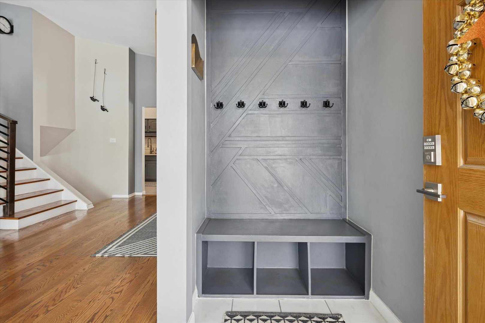 120 S Fairlane Avenue, Elmhurst, IL 60126