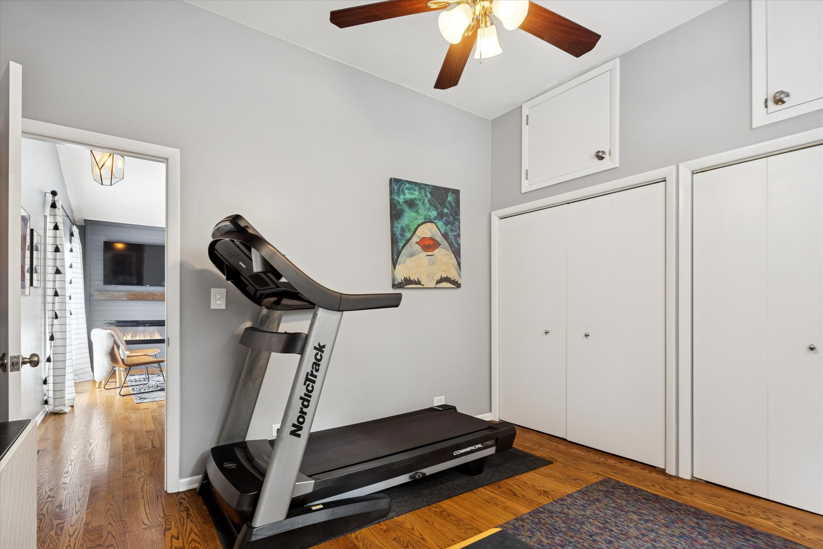 120 S Fairlane Avenue, Elmhurst, IL 60126