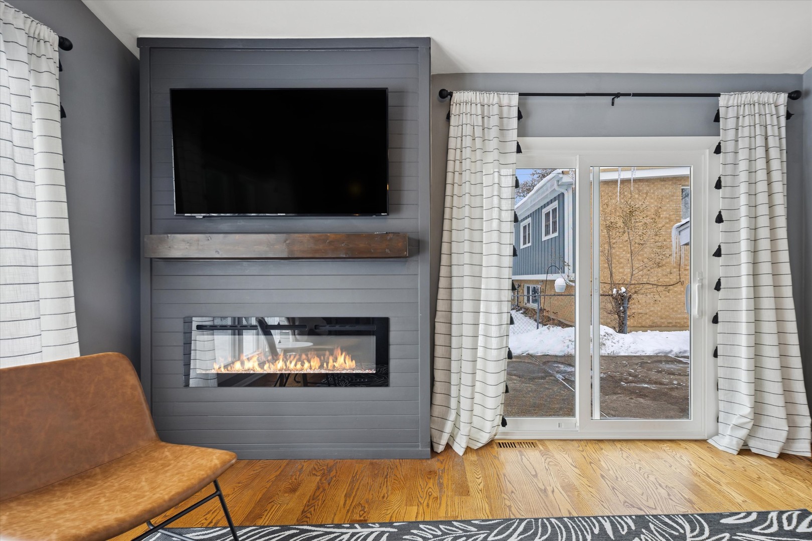 120 S Fairlane Avenue, Elmhurst, IL 60126