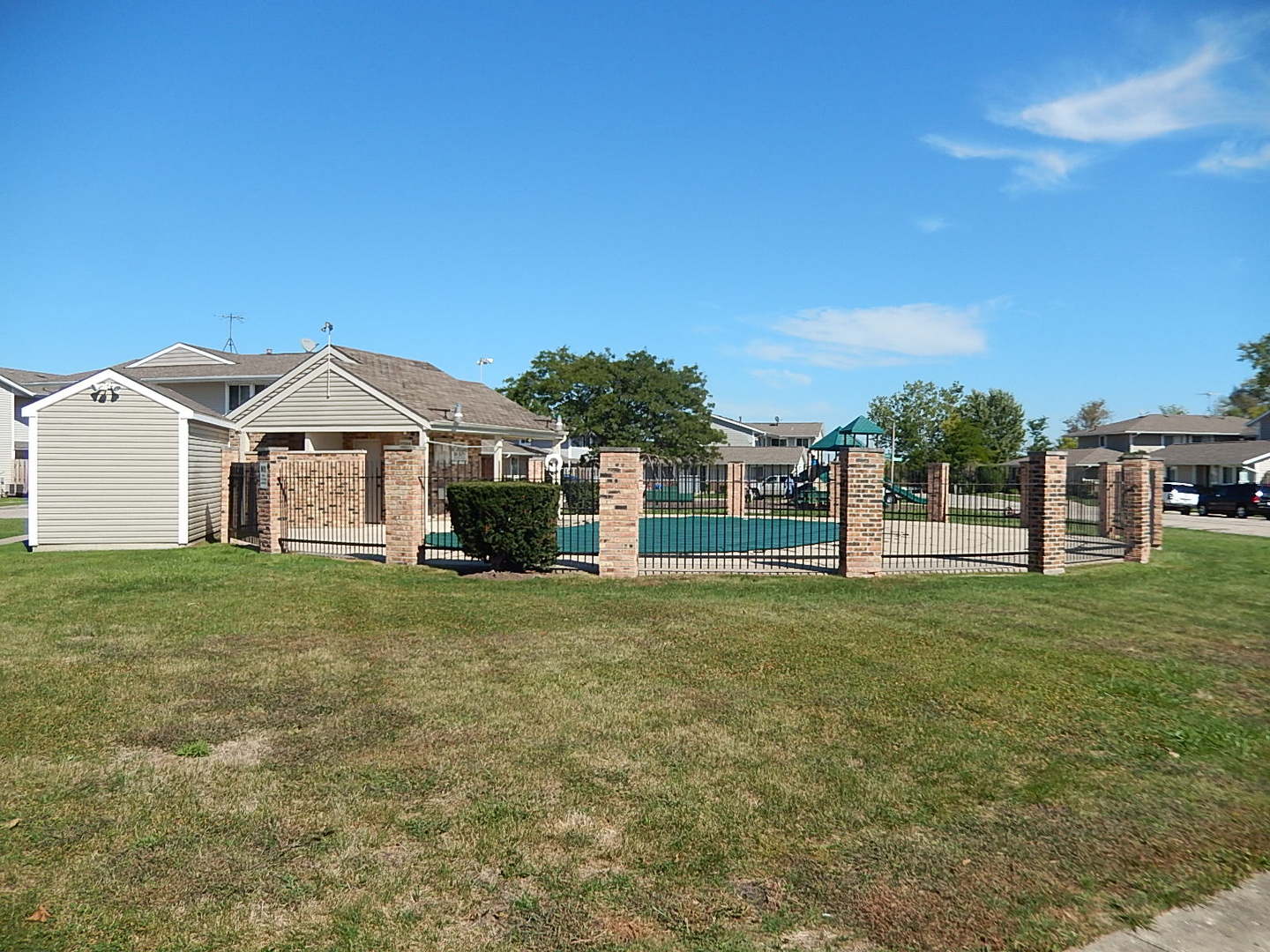 1402 Bear Flag Drive #53-2, Hanover Park, IL 60133