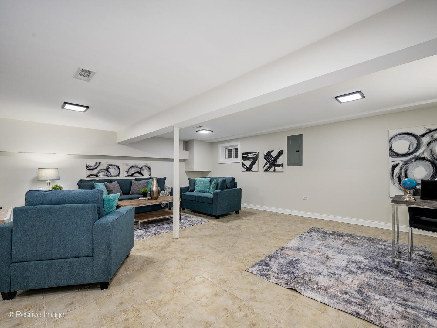 526 THOMAS Road, Bolingbrook, IL 60440