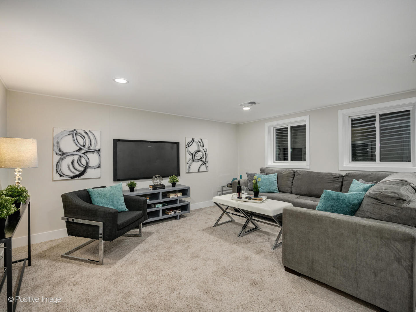 932 N Wheeling Road, Mount Prospect, IL 60056