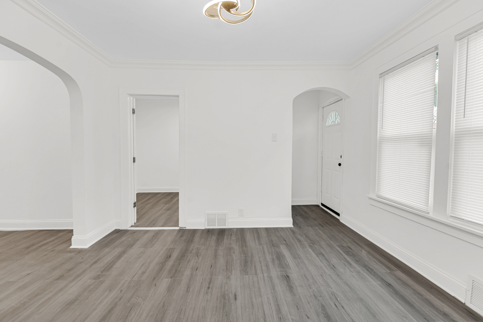 1032 W 103rd Place, Chicago, IL 60643