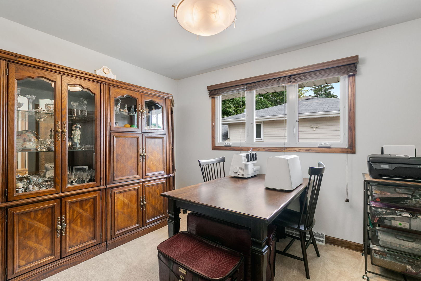 9429 S 55th Avenue, Oak Lawn, IL 60453