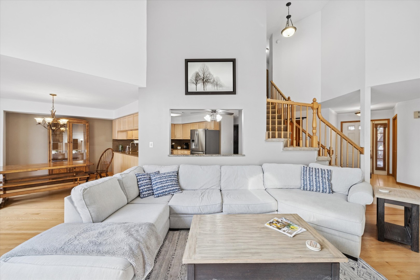 8539 Thistlewood Court, Darien, IL 60561