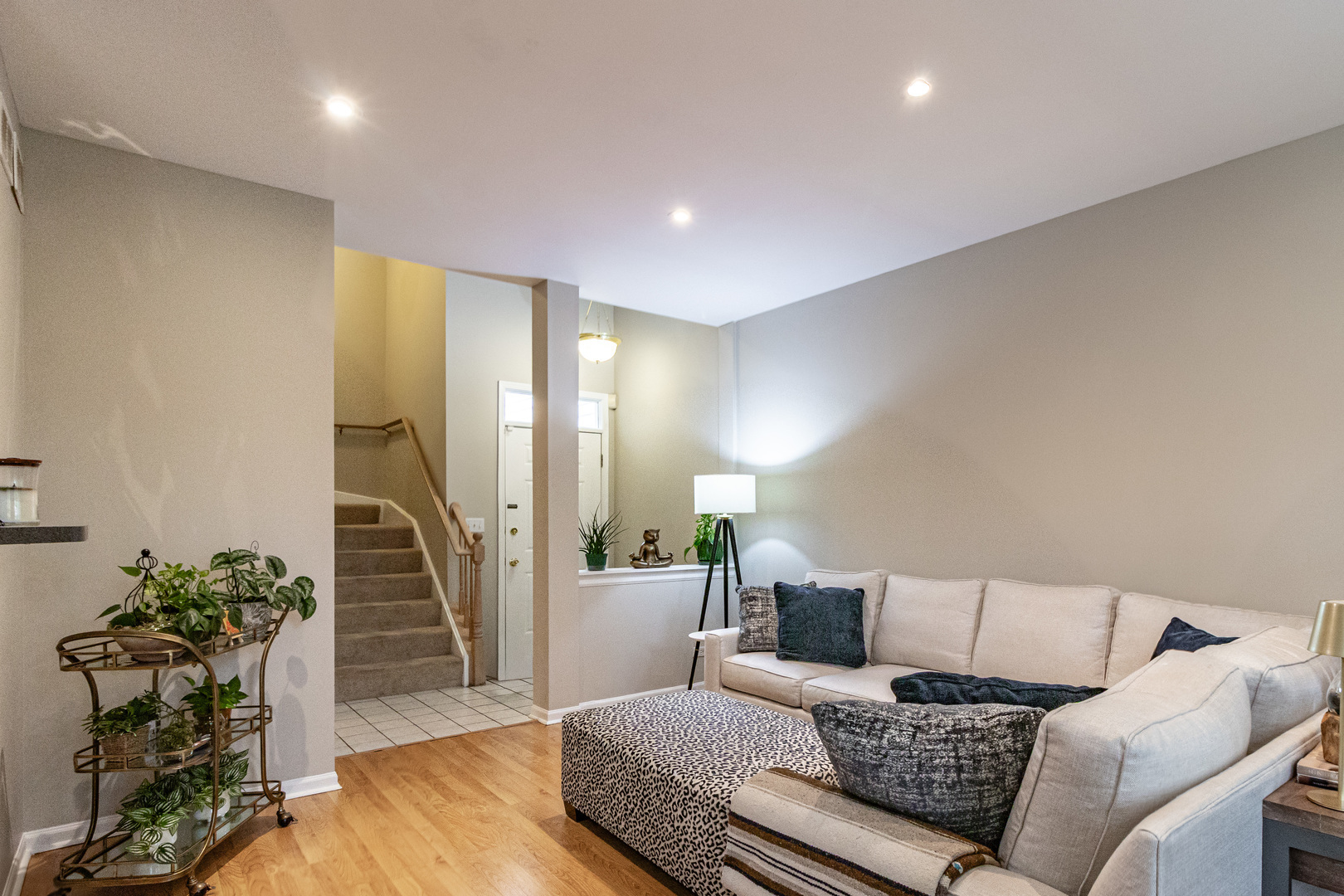 431 PINE LAKE Circle #431, Vernon Hills, IL 60061