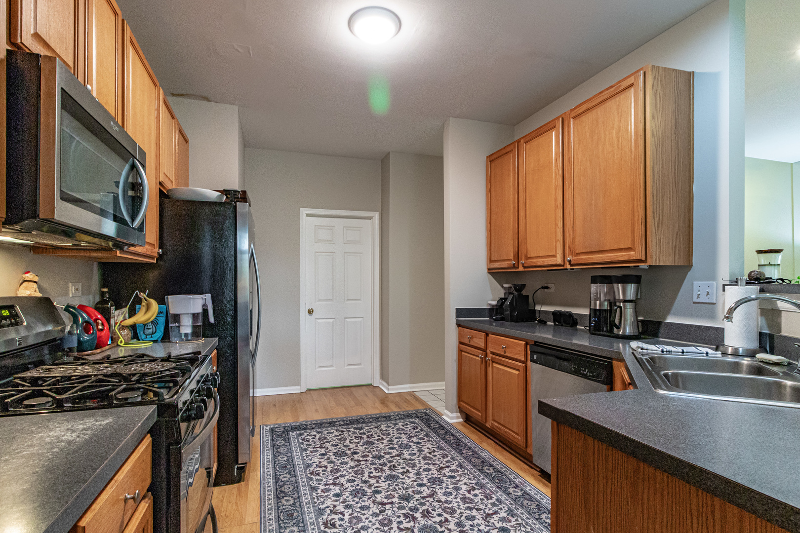 431 PINE LAKE Circle #431, Vernon Hills, IL 60061