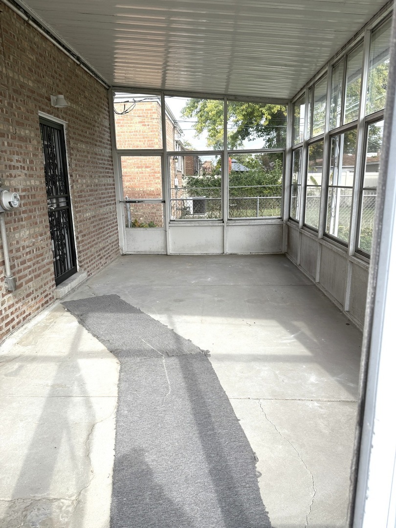 9741 S LOWE Avenue, Chicago, IL 60628