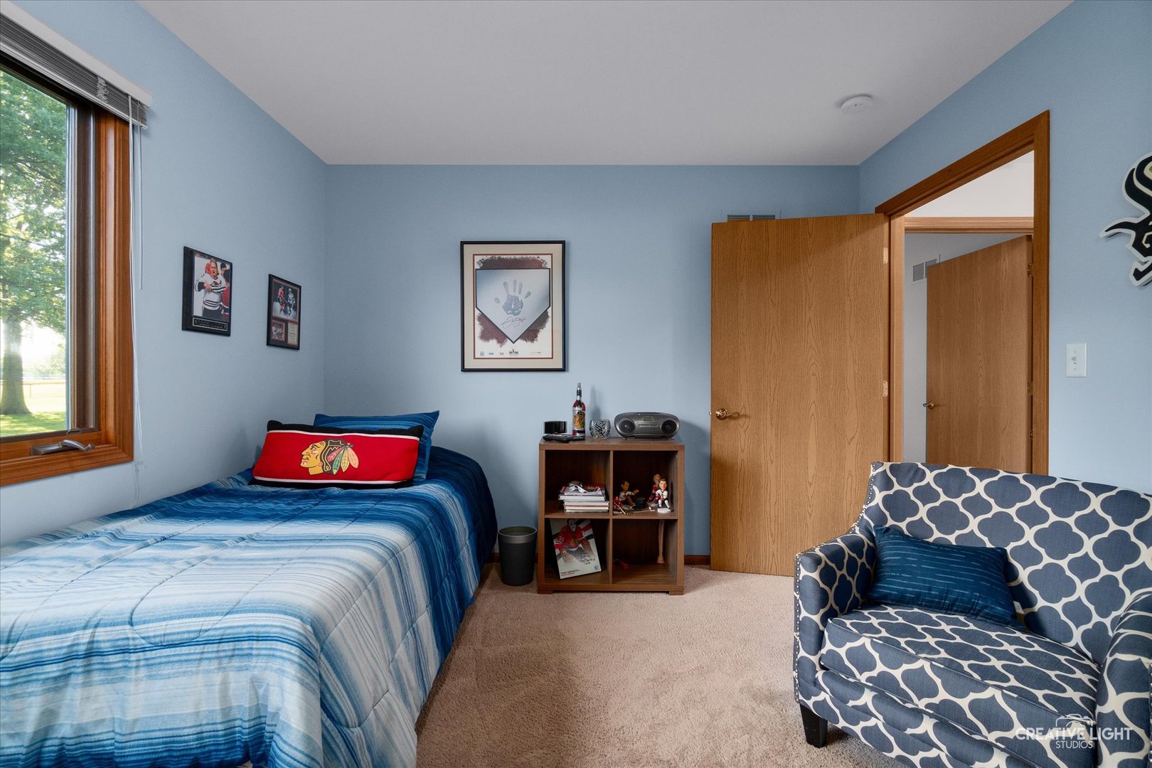 43 S Juniper Drive, North Aurora, IL 60542