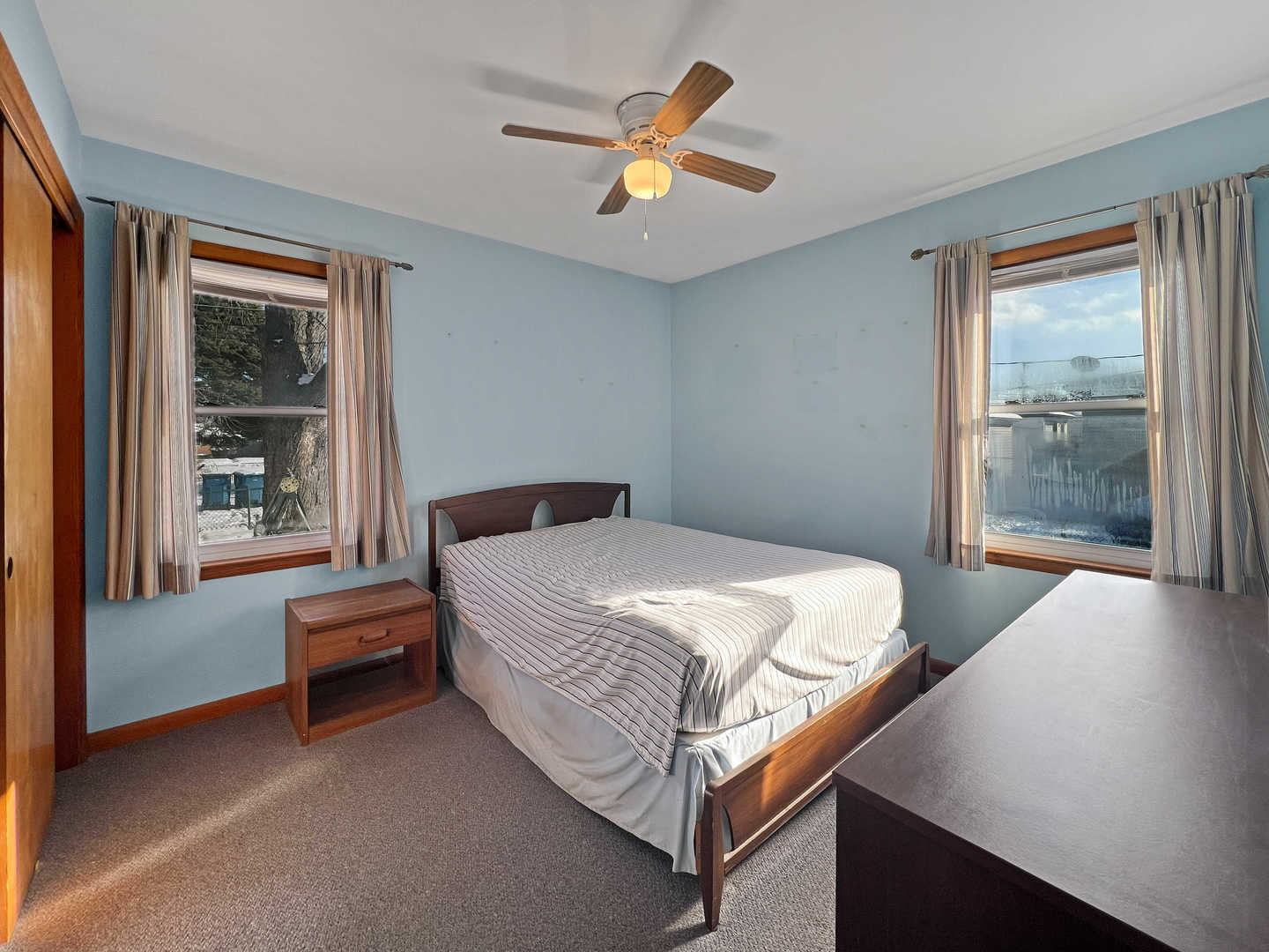 737 Newell Avenue, Calumet City, IL 60409