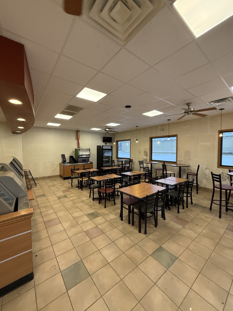 330 N 1st Street, Cuba, IL 61427