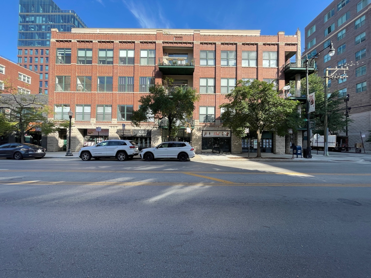 932 W MADISON Street, Chicago, IL 60607