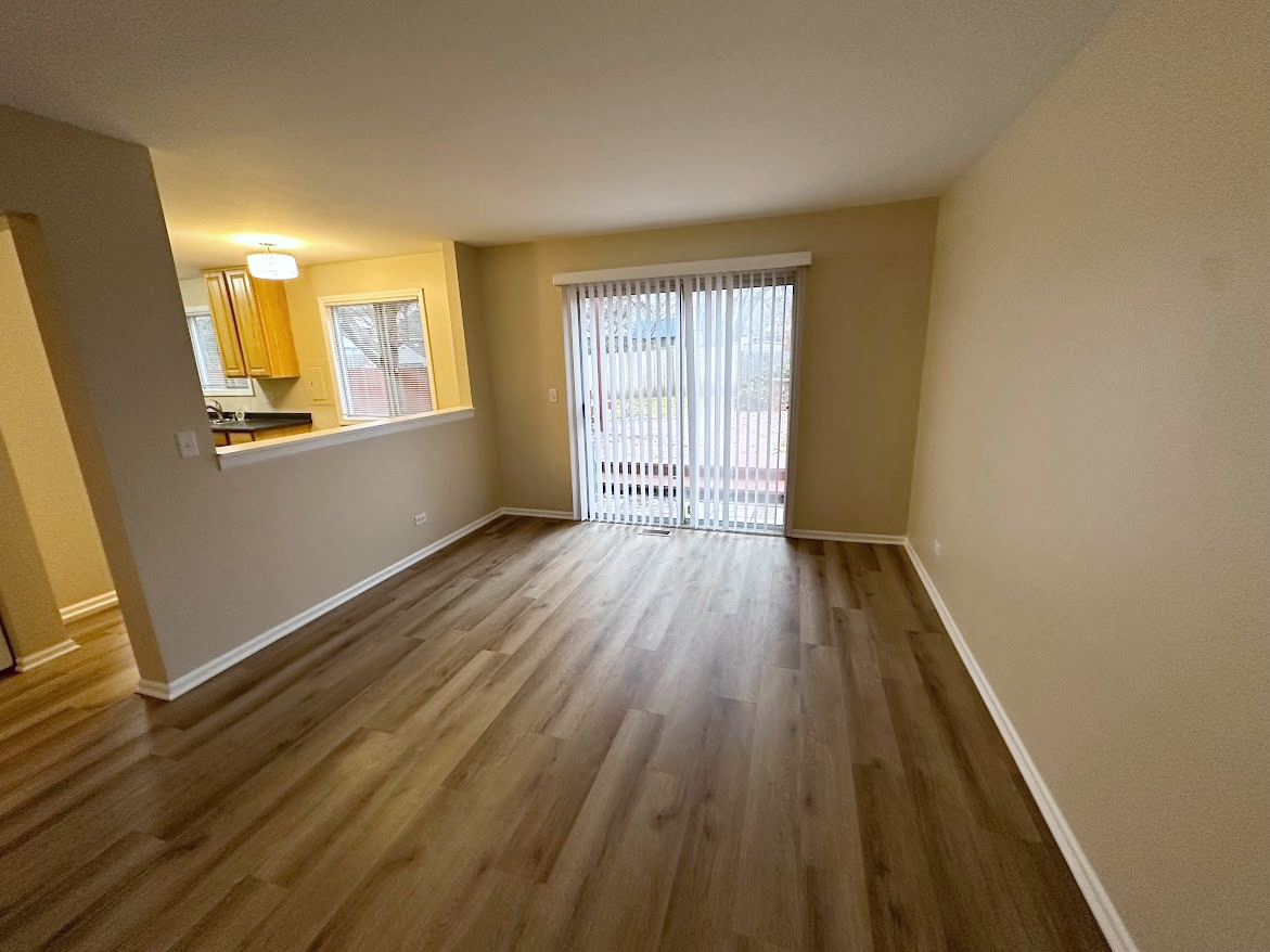 1301 Haverhill Circle, Naperville, IL 60563