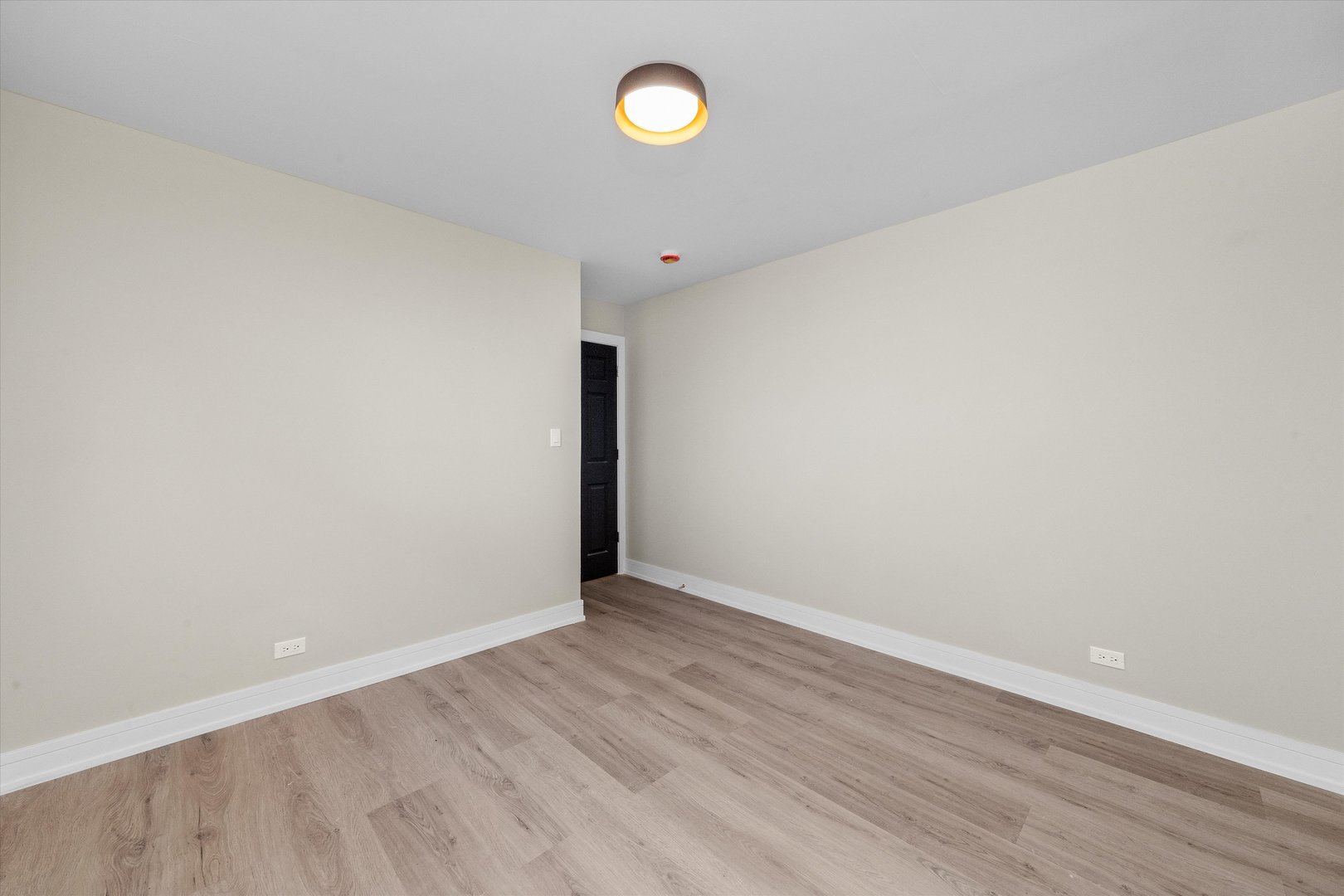 16619 Marshfield Avenue, Markham, IL 60428