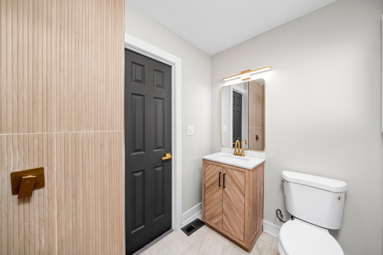 16619 Marshfield Avenue, Markham, IL 60428