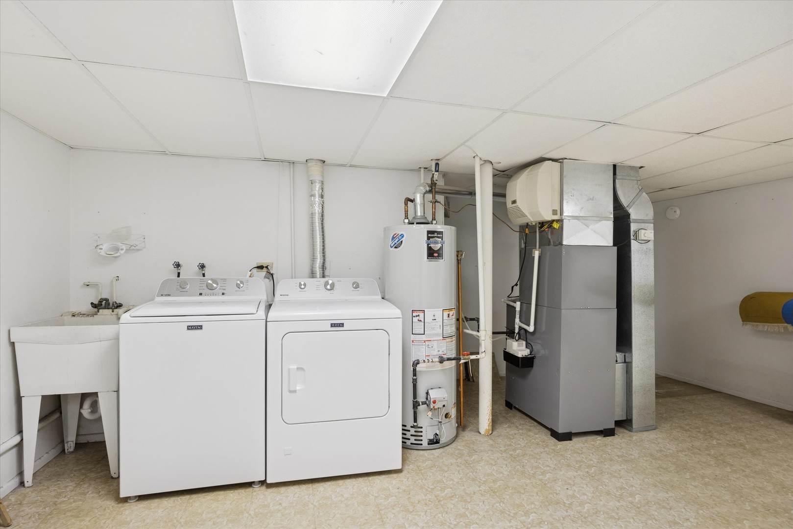 3033 Ashton Court, Westchester, IL 60154