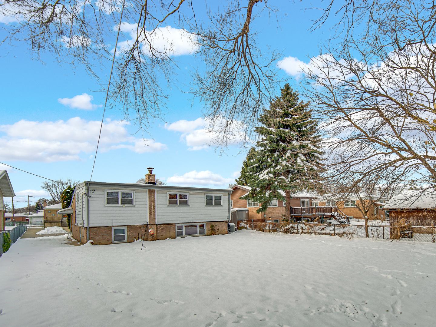 11811 S Tripp Avenue, Alsip, IL 60803