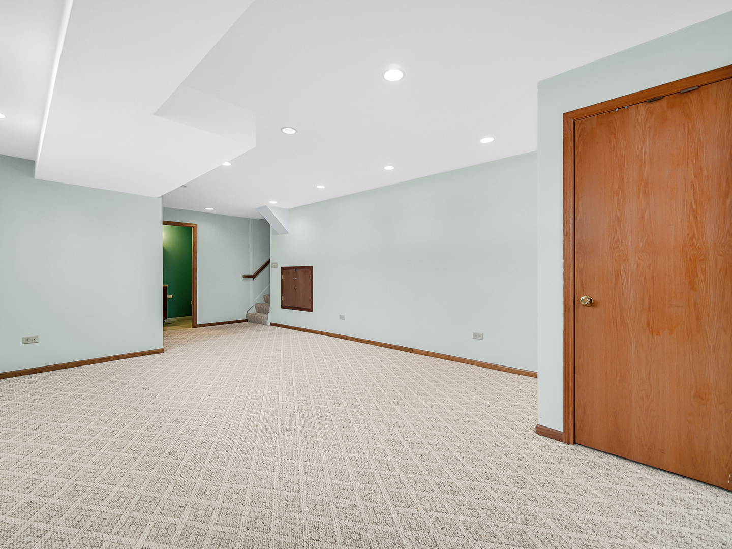 11811 S Tripp Avenue, Alsip, IL 60803