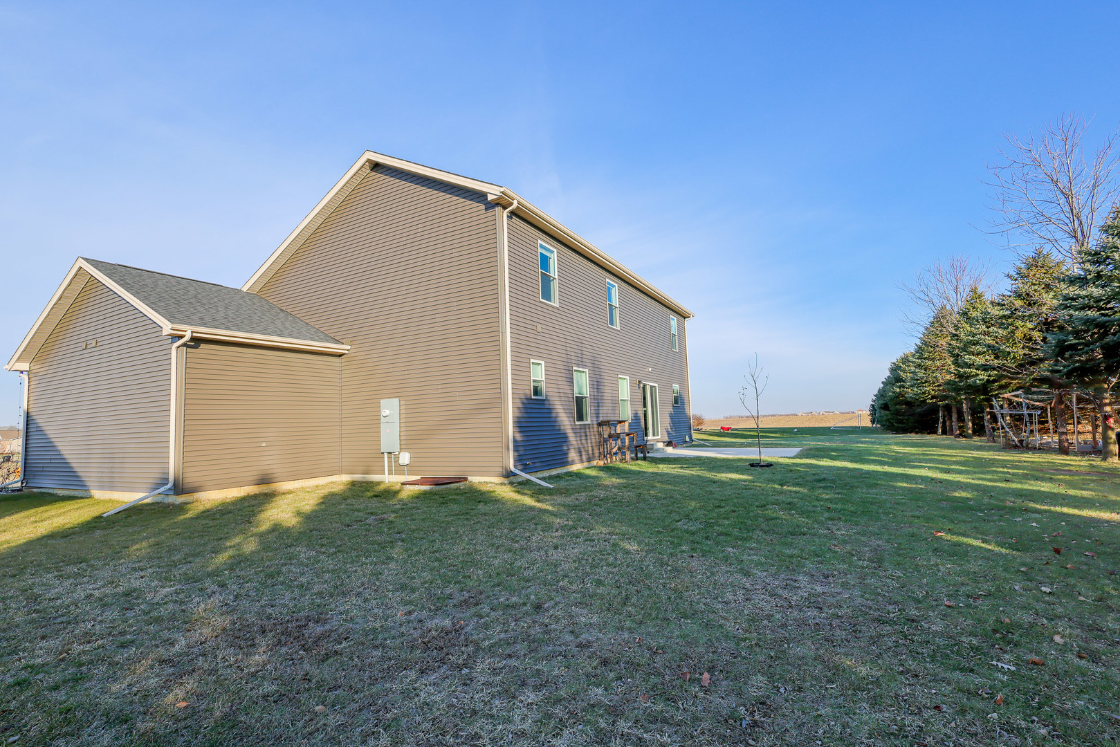 41 Brookstone Circle, Bloomington, IL 61704