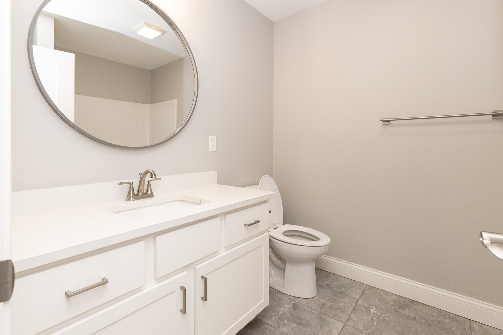 41 Brookstone Circle, Bloomington, IL 61704