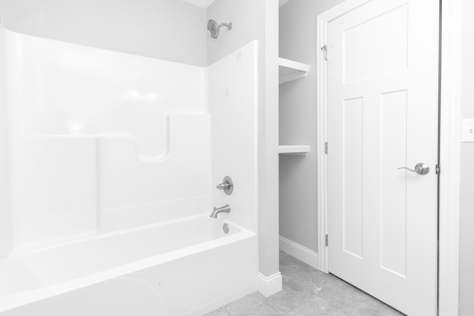 41 Brookstone Circle, Bloomington, IL 61704