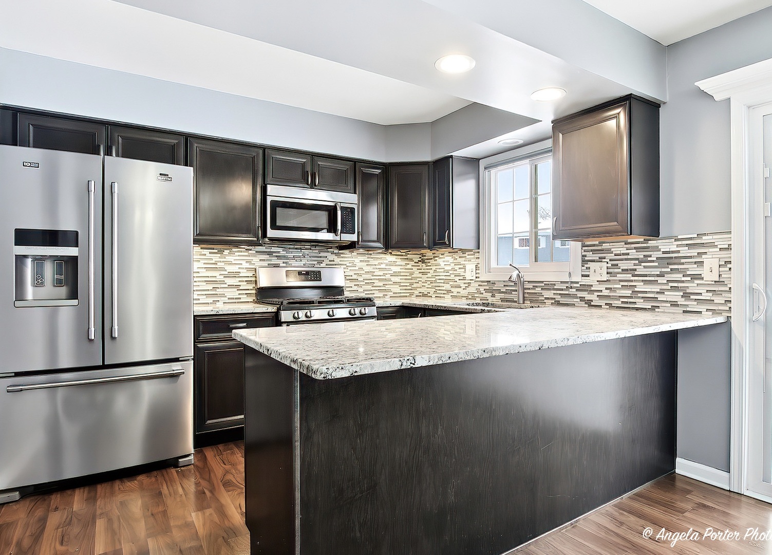 34110 N White Oak Lane #37B, Gurnee, IL 60031