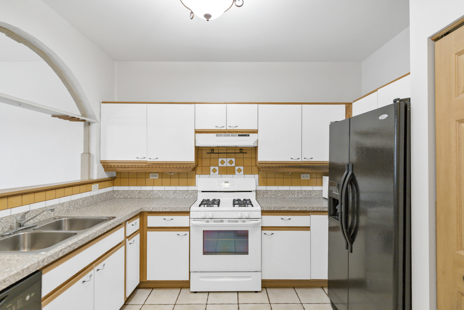 1244 Brookdale Drive #1244, Carpentersville, IL 60110