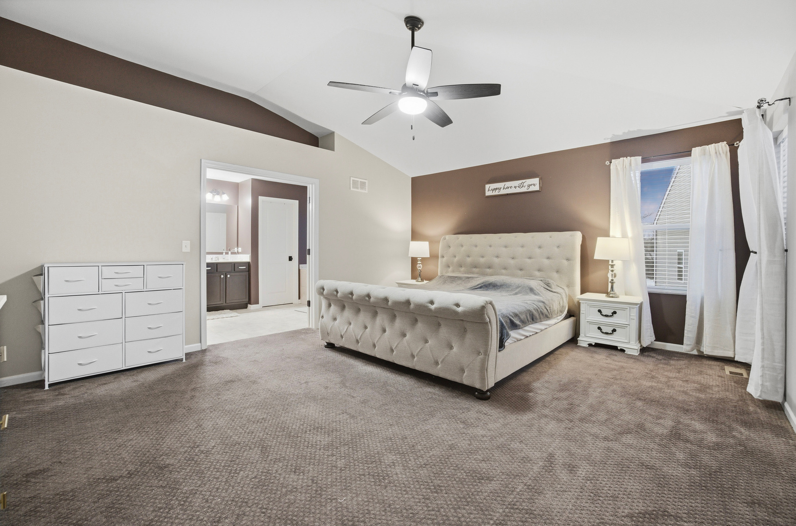 7811 Bellflower Lane, Joliet, IL 60431