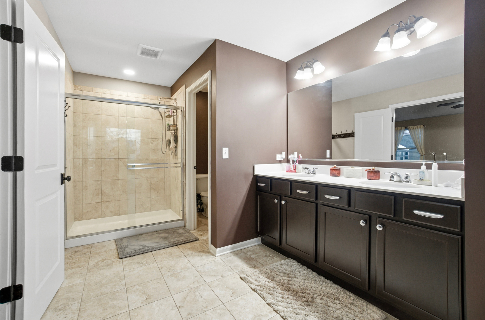 7811 Bellflower Lane, Joliet, IL 60431