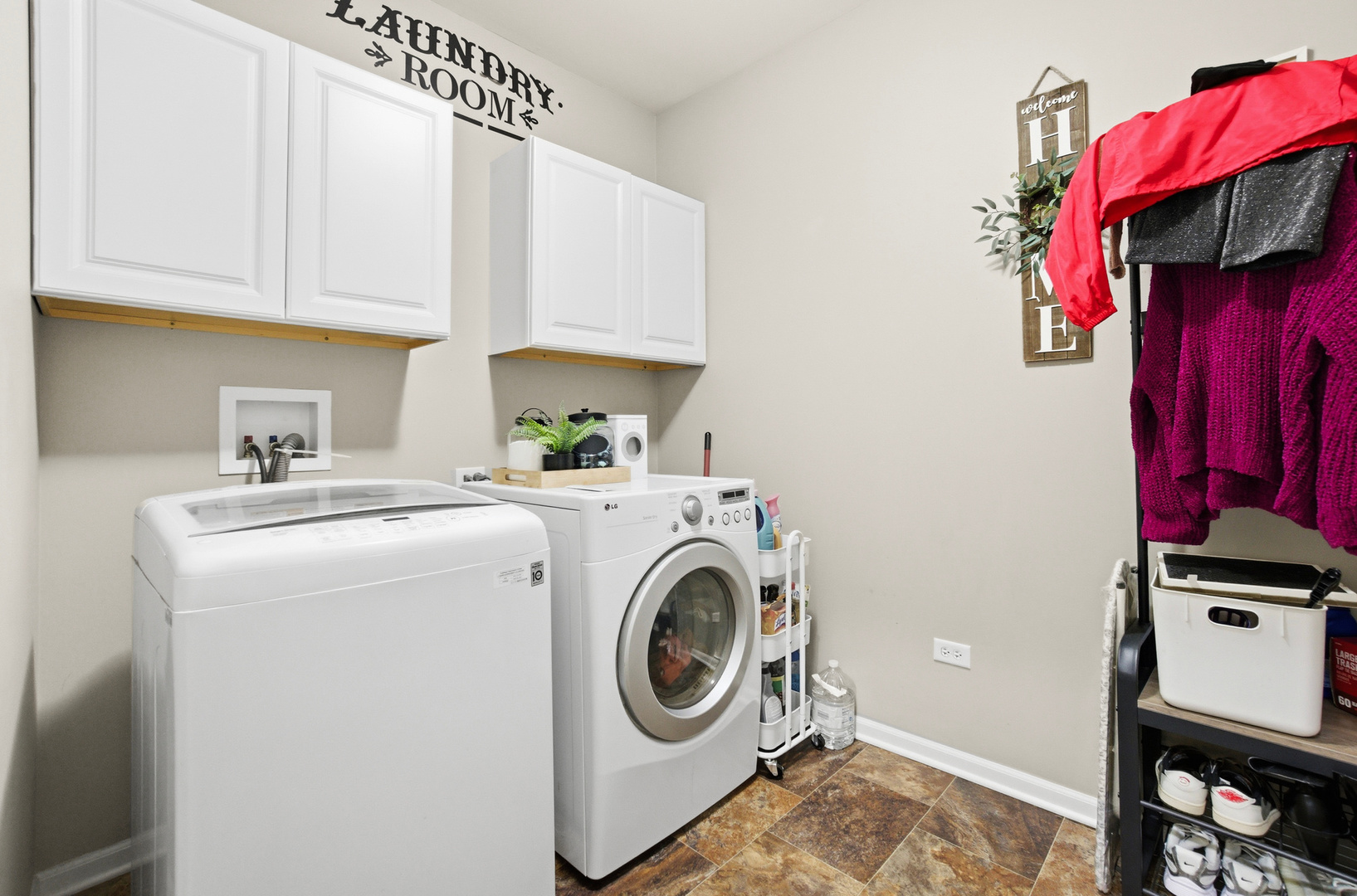 7811 Bellflower Lane, Joliet, IL 60431