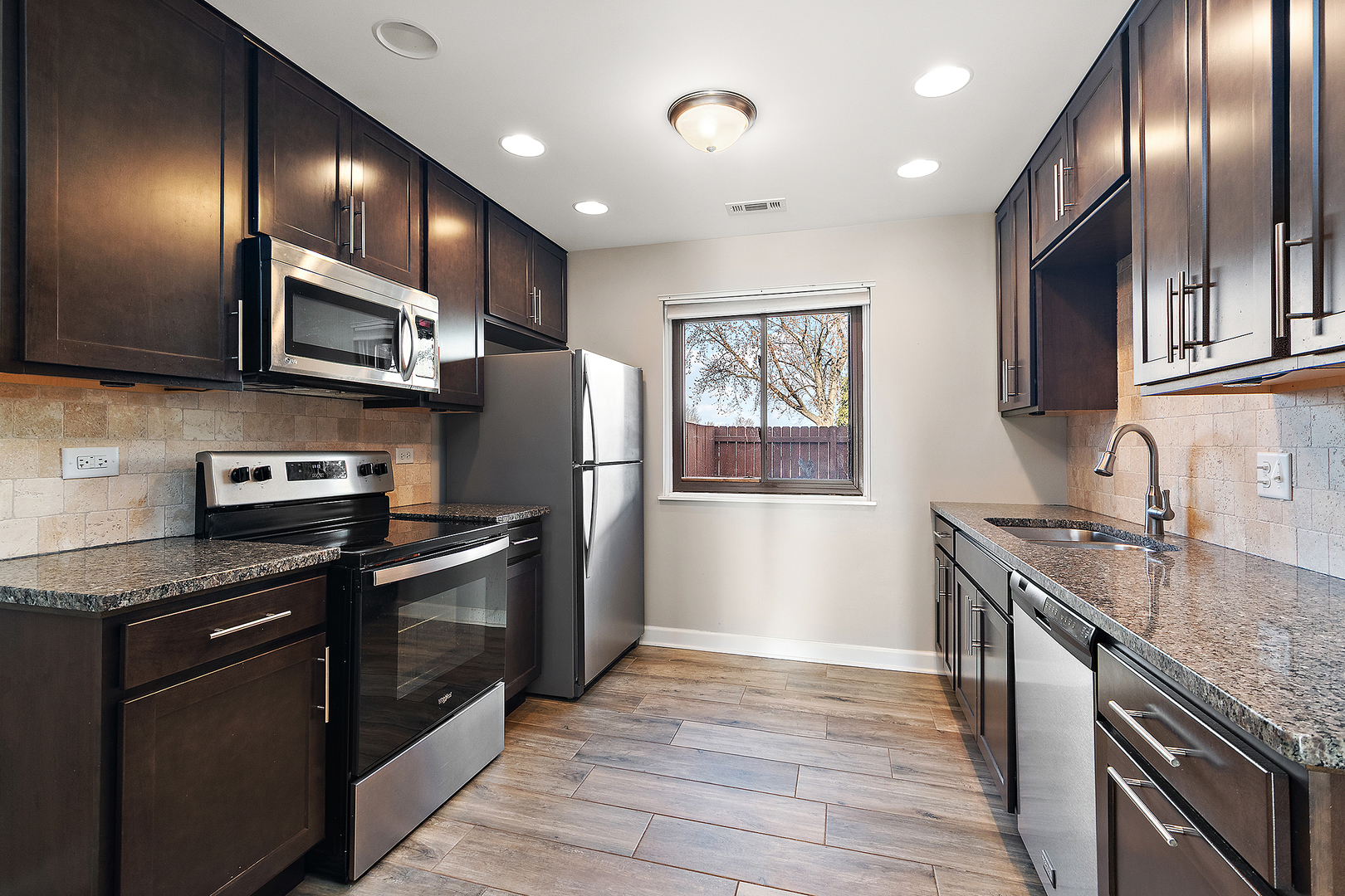 1906 Heatherway Lane #5, New Lenox, IL 60451