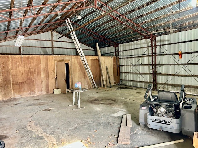 1515 Six Points Road, Bloomington, IL 61701