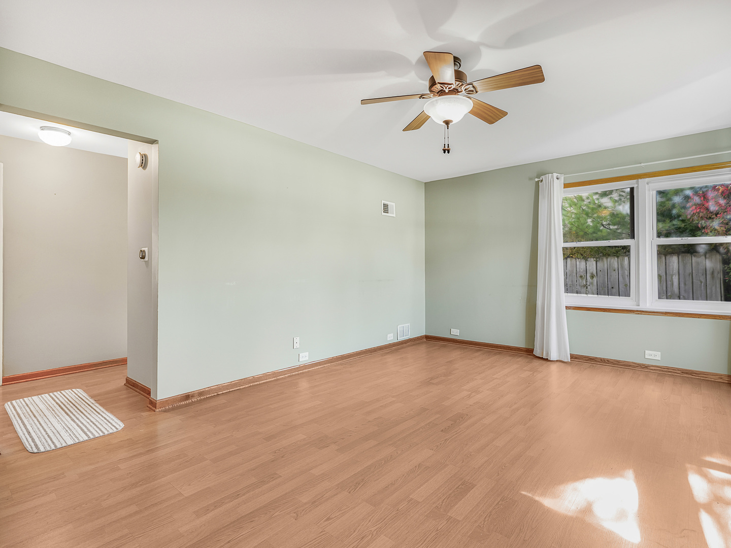 3111 Stillwell Drive, Des Plaines, IL 60018