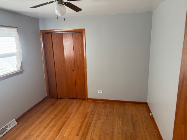 9855 S California Avenue, Evergreen Park, IL 60805