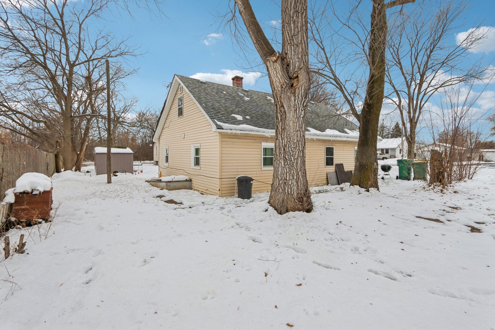 11471 W Leland Avenue, Beach Park, IL 60099