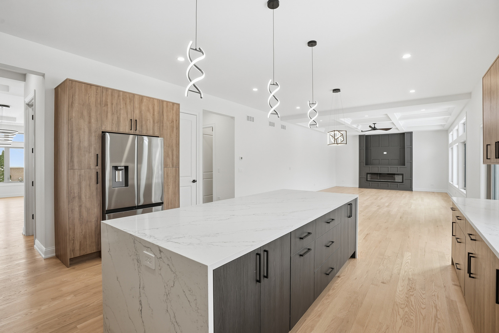 15966 S Crystal Creek Drive, Homer Glen, IL 60491